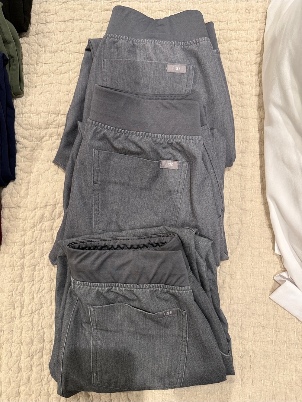 Figs Women’s Gray Joggers